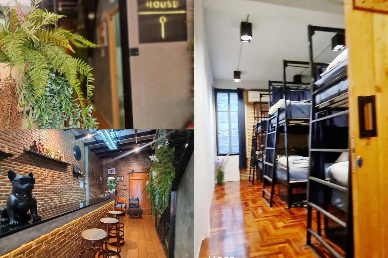 Meemaw'S House Hostel Bangkok Exterior photo